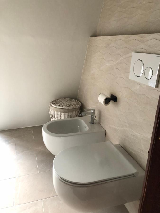Easy Isola, For An Easy Stay Milan Bagian luar foto
