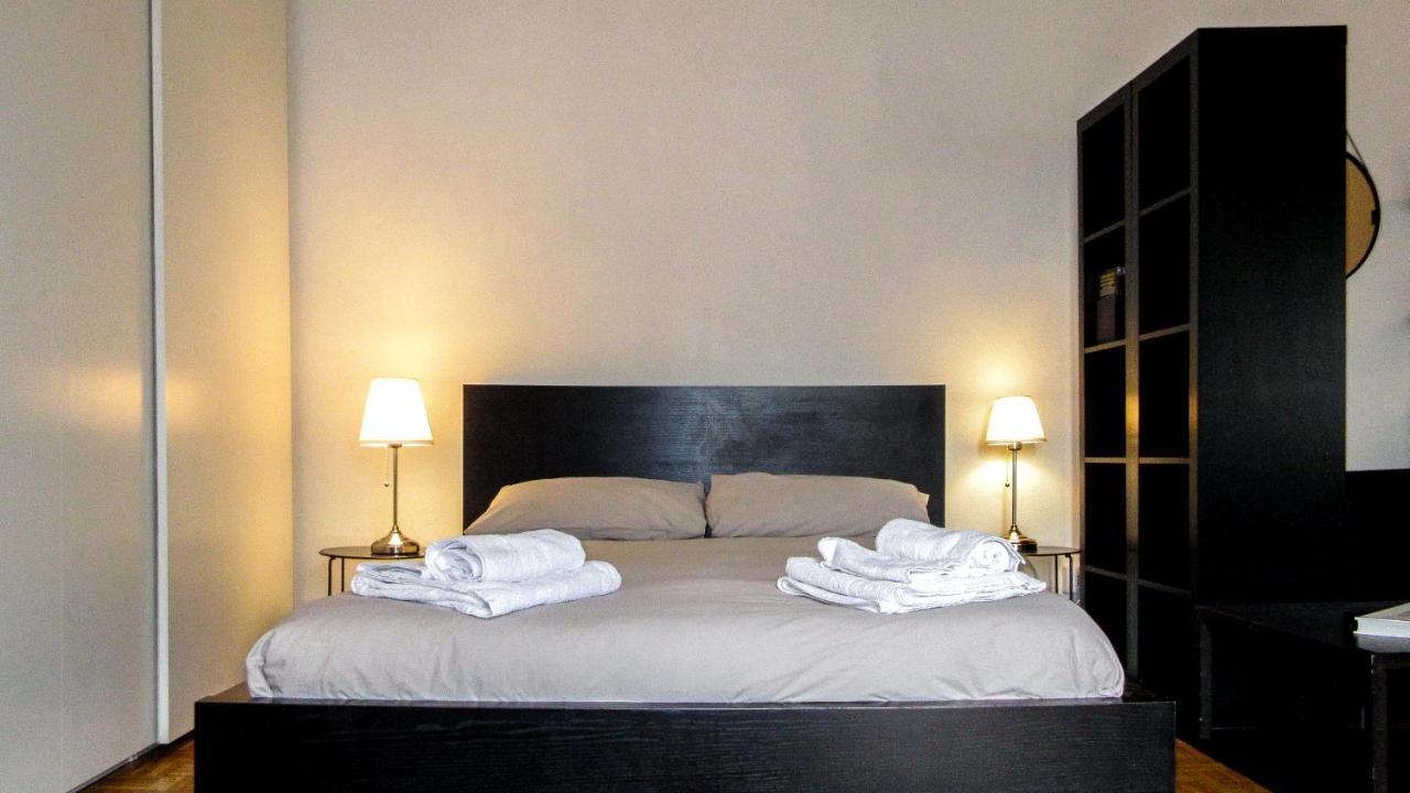 Easy Isola, For An Easy Stay Milan Bagian luar foto