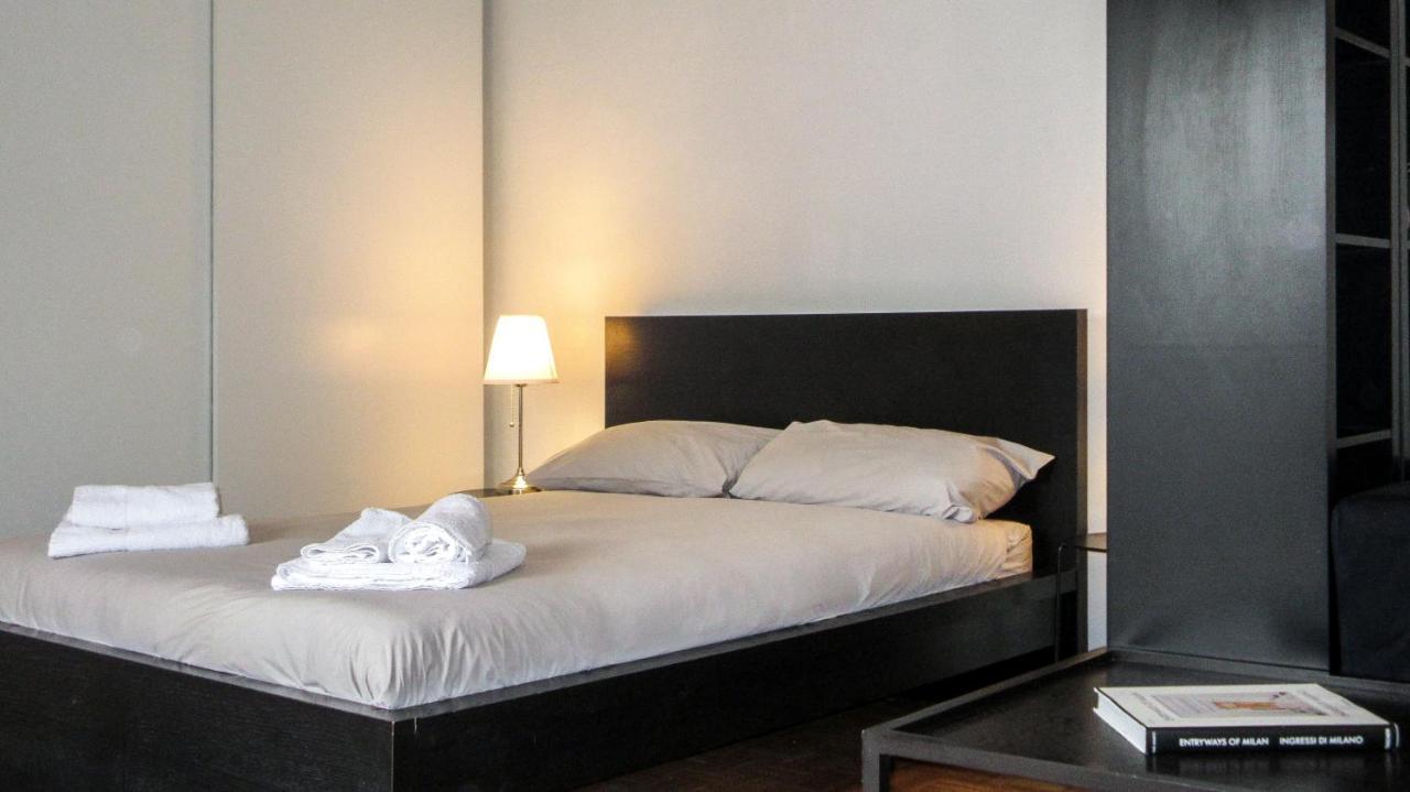 Easy Isola, For An Easy Stay Milan Bagian luar foto