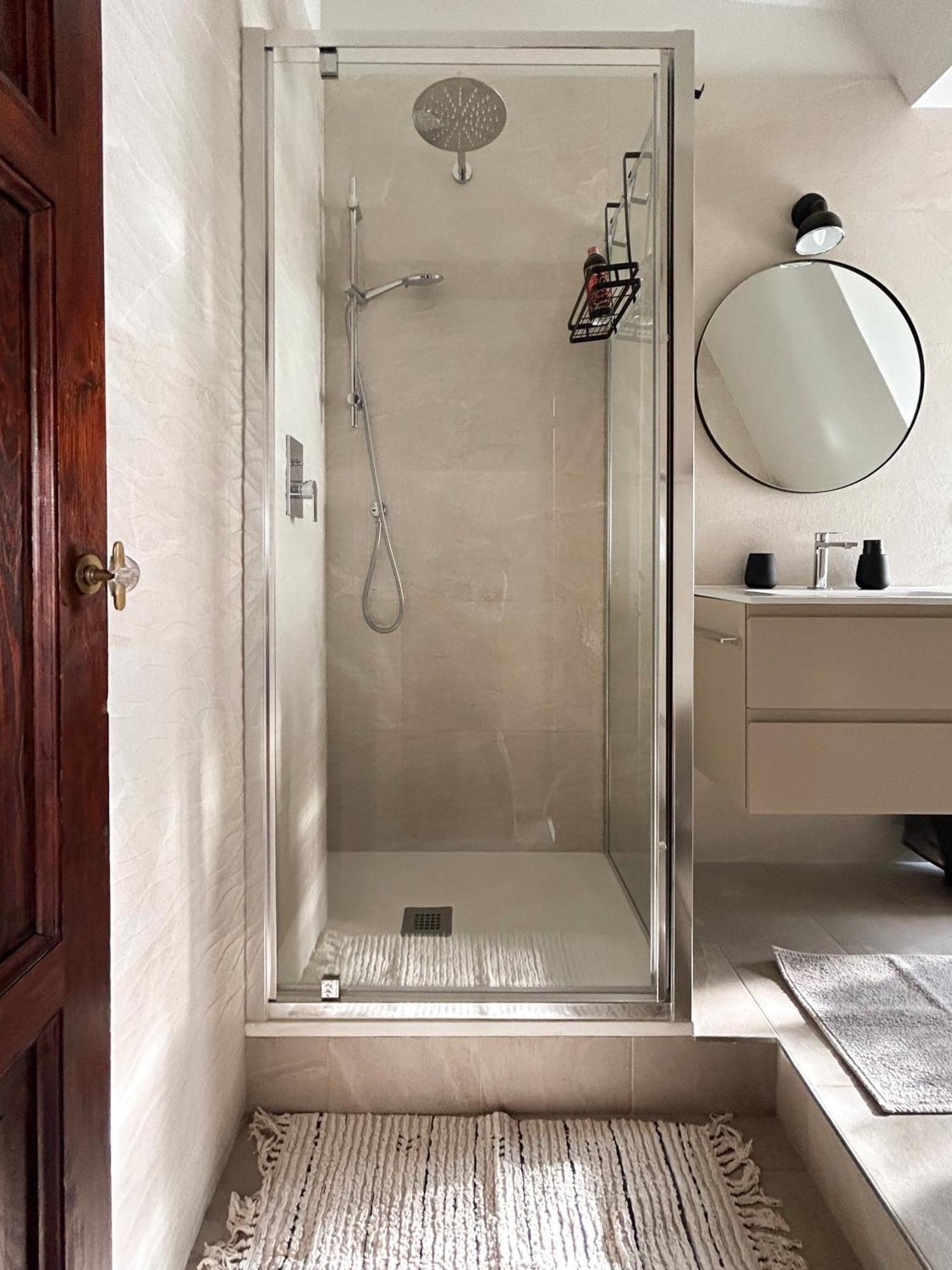 Easy Isola, For An Easy Stay Milan Bagian luar foto