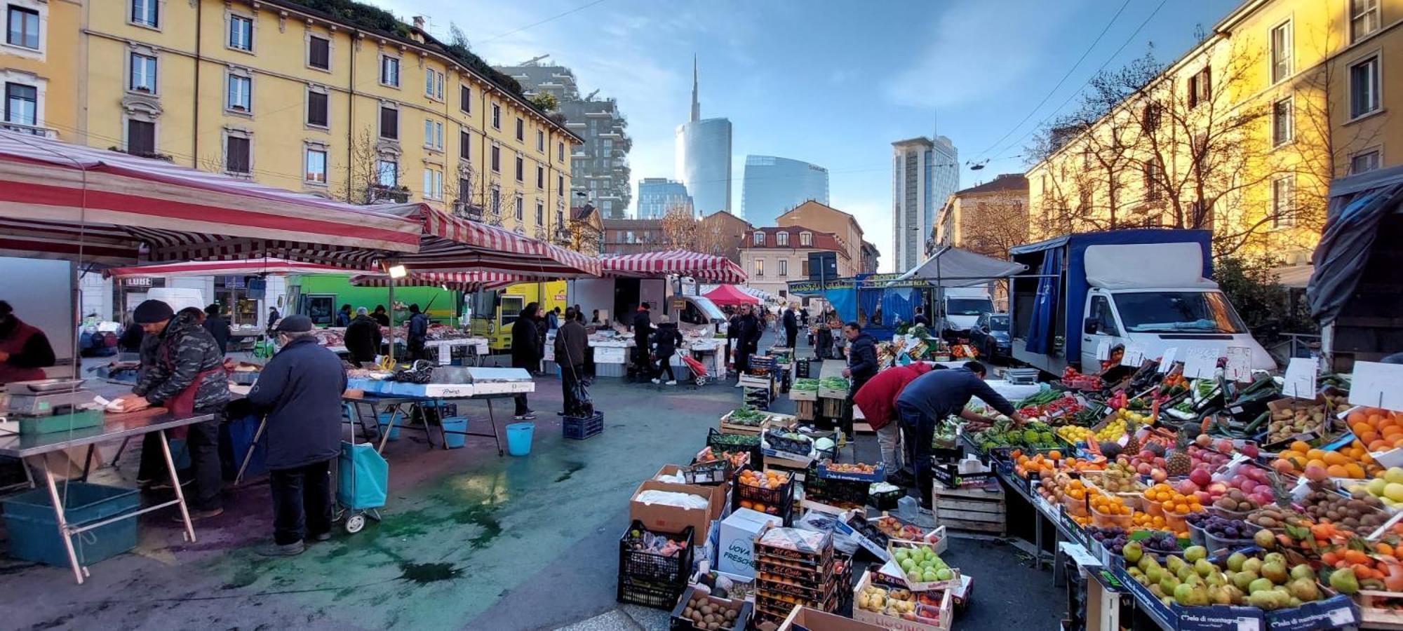 Easy Isola, For An Easy Stay Milan Bagian luar foto