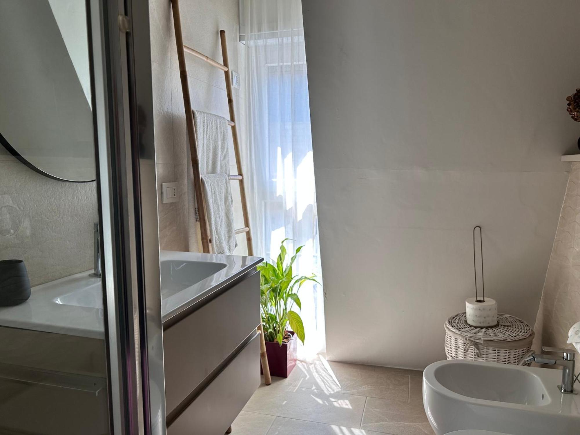 Easy Isola, For An Easy Stay Milan Bagian luar foto